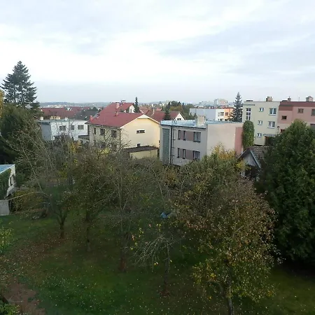 Moderni Byt V Klidne Casti Jihlavy Διαμέρισμα
